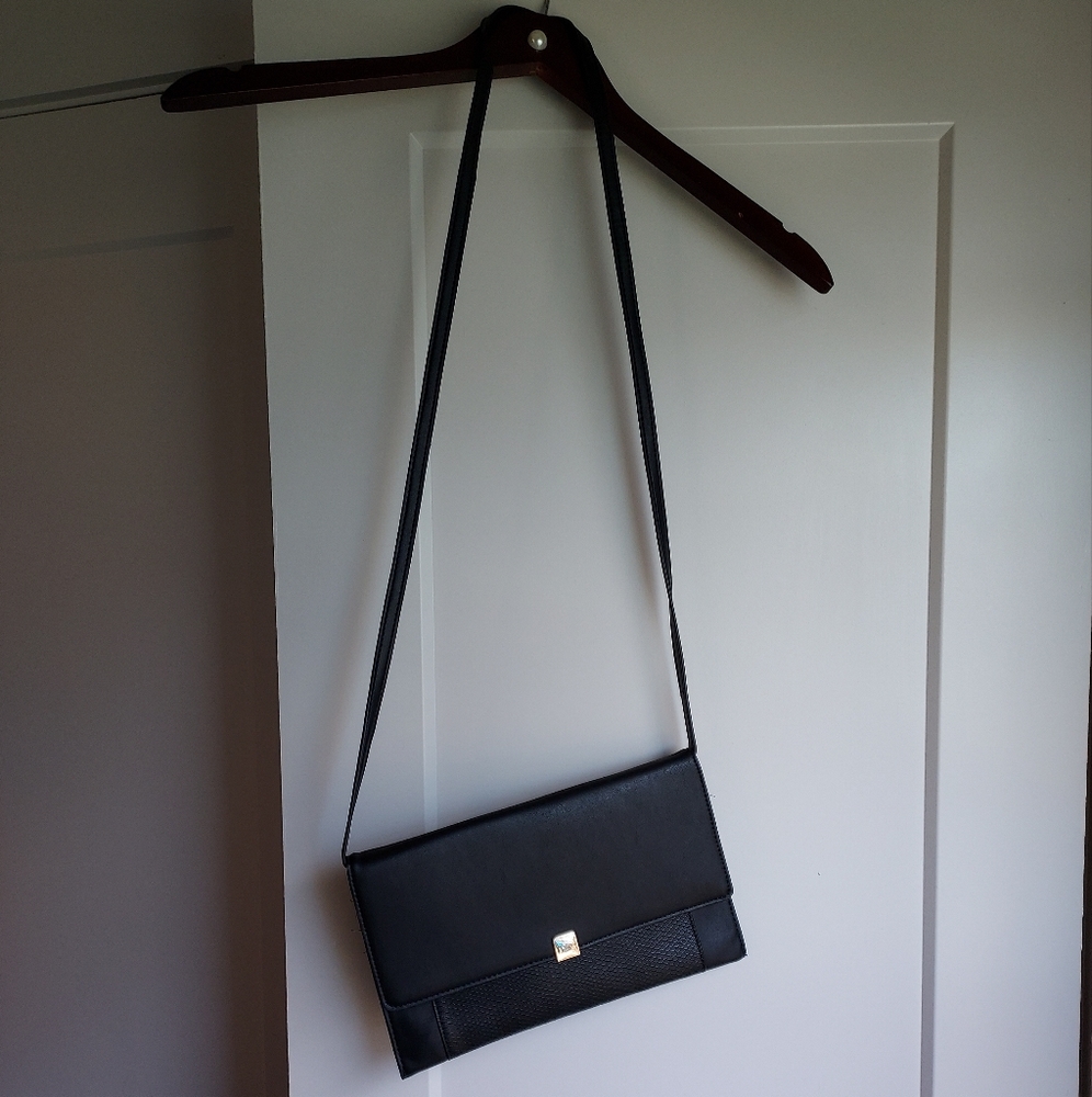 Clutch/crossbody handbag